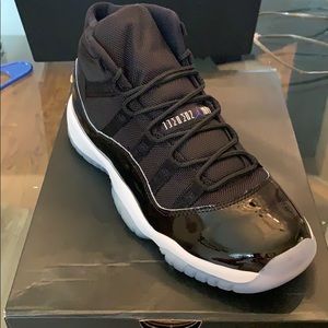 Air Jordan Space Jam 11 IX - Size 7